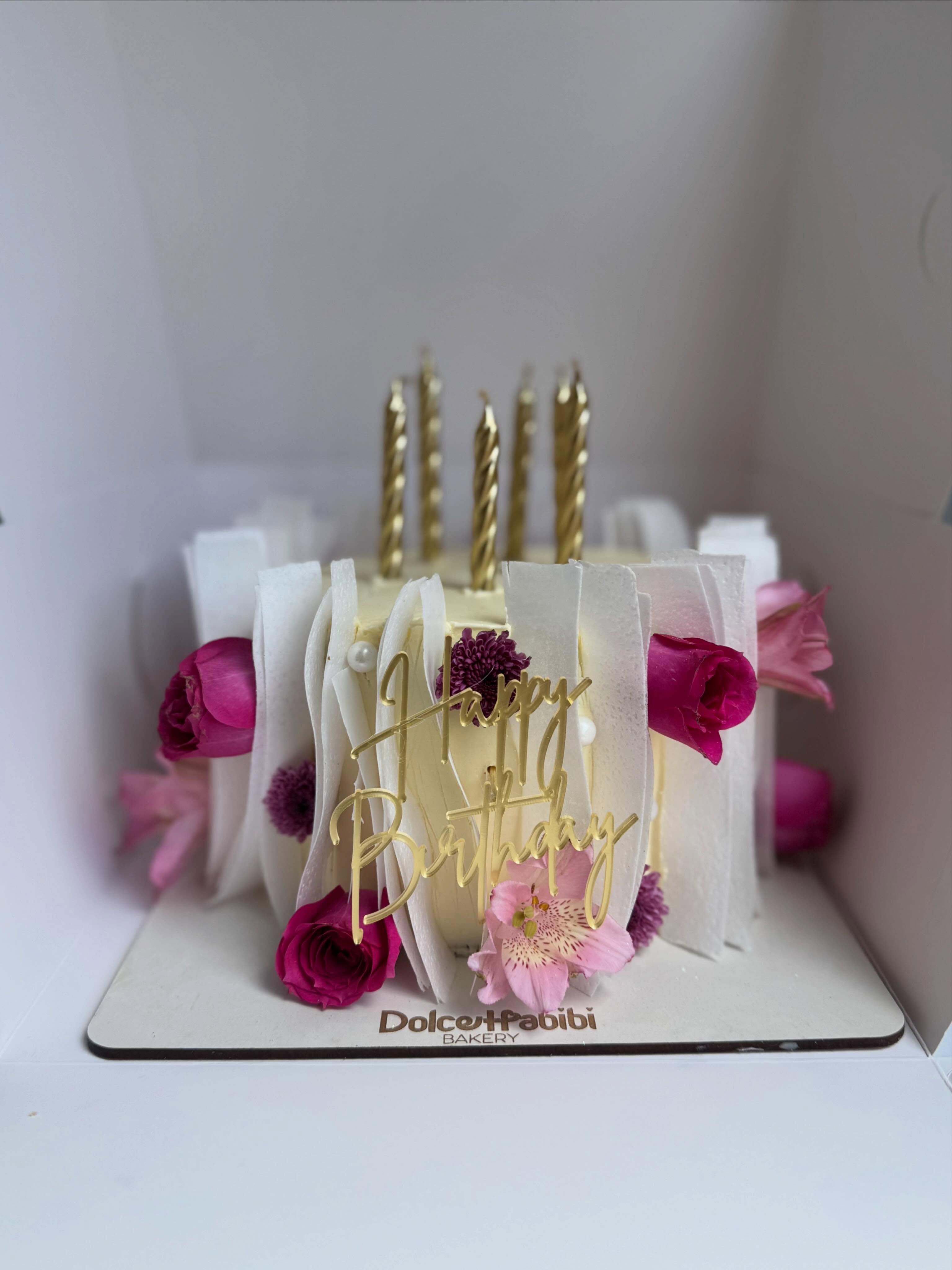 Bento flower cake con flores